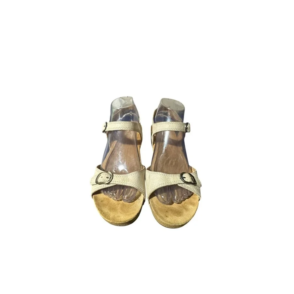 Dansko Tricia Wedge Sandals Sz EU 40 US 9.5 Biege Hook & Loop Closure Boho Y2K